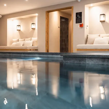 De La Roche Hotel 4*